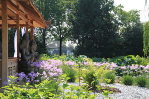 Balade en famille aux jardins des Martels