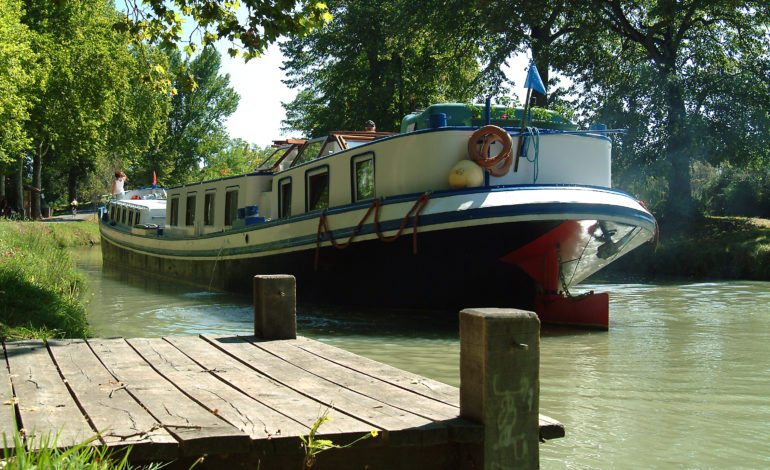 peniche ponton canal du midi