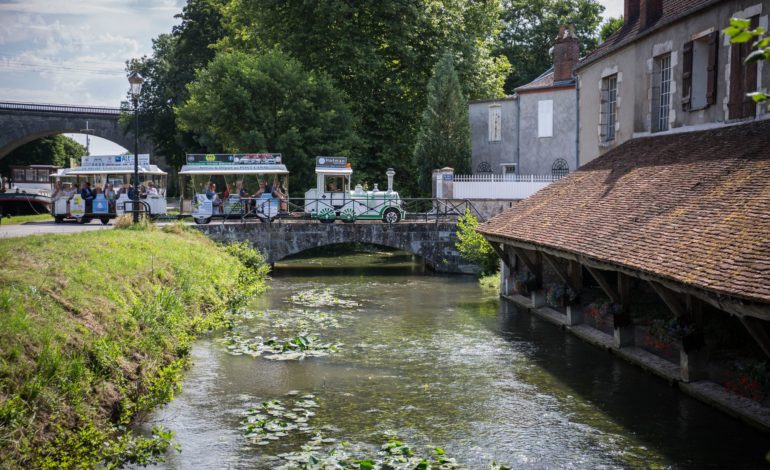 PETIT TRAIN TOURISTIQUE