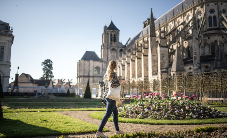 se-balader-dans-les-jardins-de-la-cathedrale