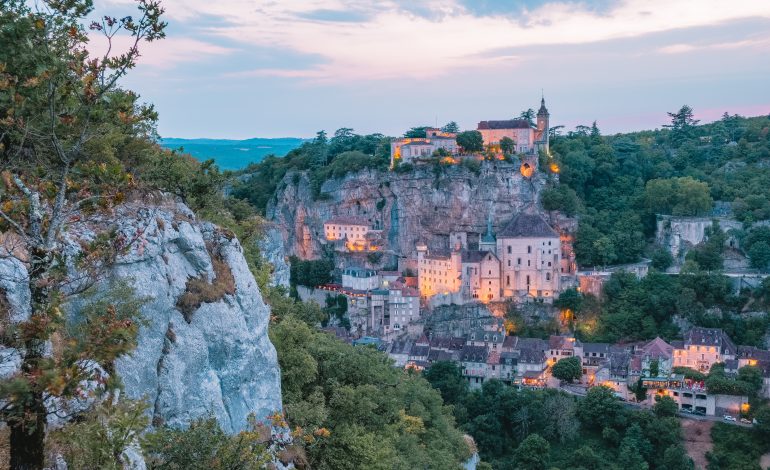 Tombée de la nuit sur Rocamadour