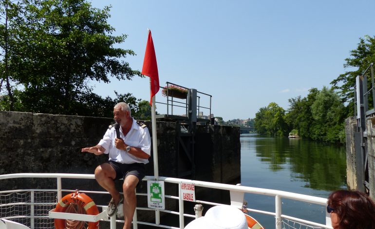 180104 - Capitaine bateau Cahors groupe@Quercydecouverte