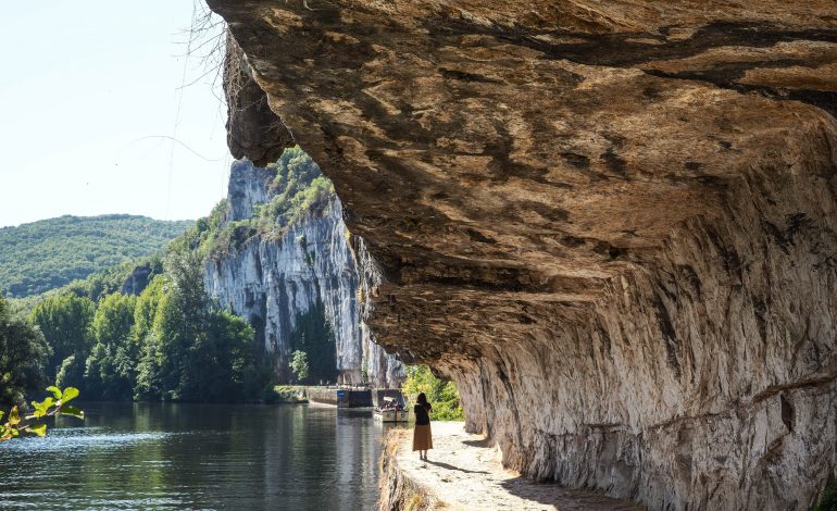 Chemin de halage à Bouziès