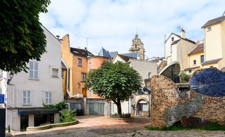 Place des Moineaux à Pontoise