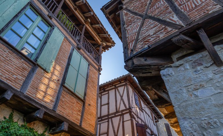 Bastides - Puyceslsi